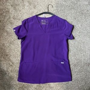 Figs Casma Three Pocket Scrub Top - Ultra Violet - Small